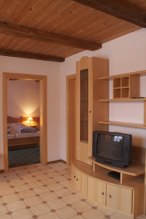Vila Lenzerhof Lappago Pokoj fotografie
